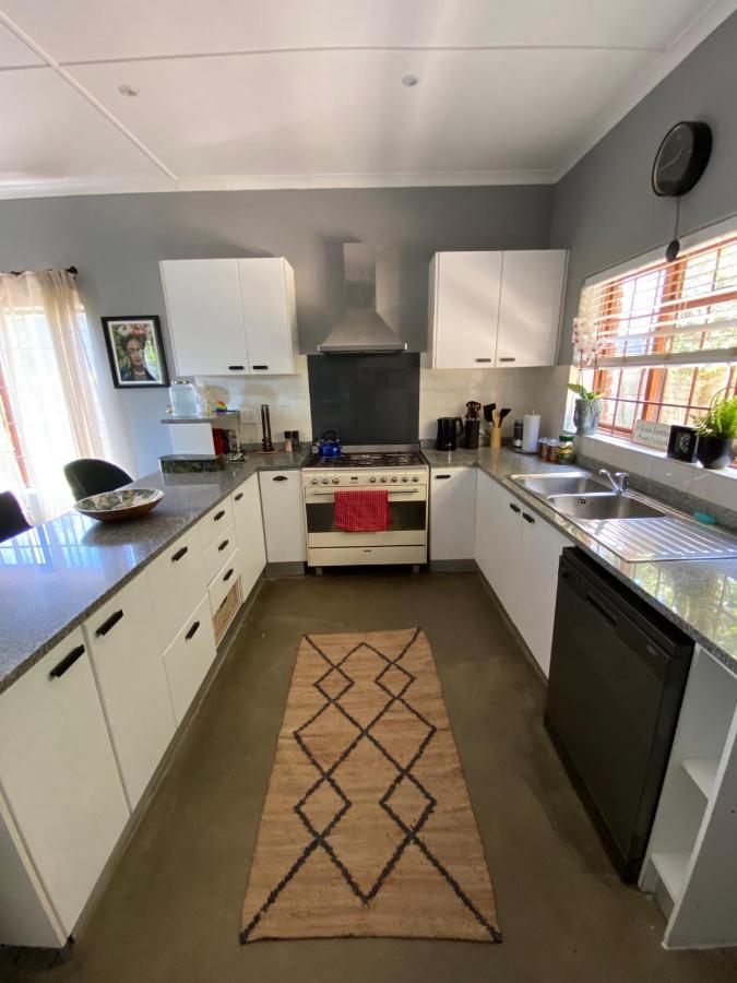 فيلا Cosy And Unique Family Retreat In Hout Bay كيب تاون المظهر الخارجي الصورة