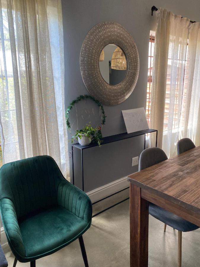 فيلا Cosy And Unique Family Retreat In Hout Bay كيب تاون المظهر الخارجي الصورة